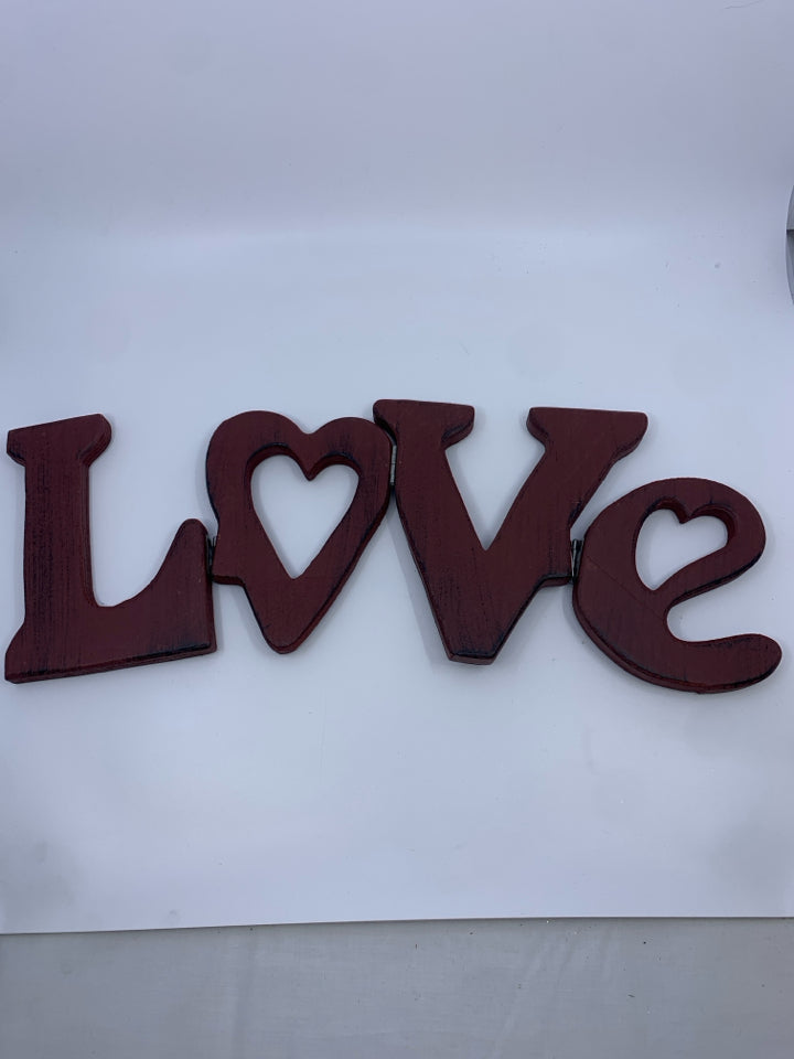PRIMITIVE RED WOOD "LOVE" FOLDABLE SIGN.
