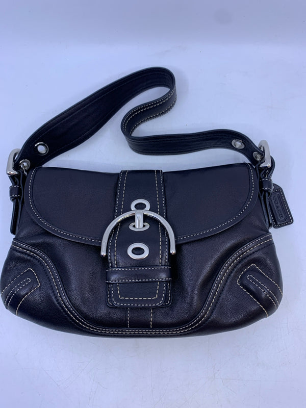 Leather Small Soho Shoulder Bag- D06D-F10188 with sleeper bag