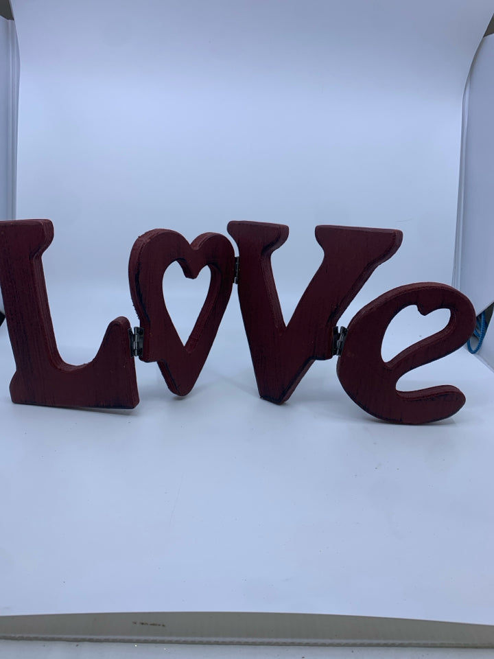 PRIMITIVE RED WOOD "LOVE" FOLDABLE SIGN.