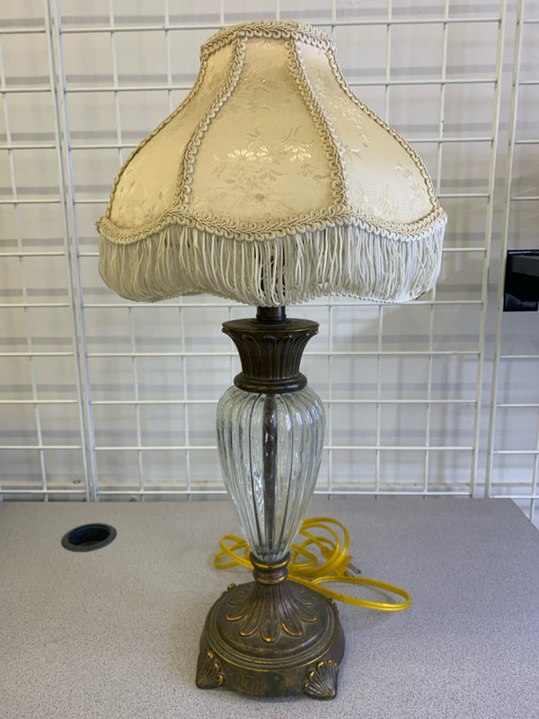 GOLD AND GLASS BASE LAMP W/ FLORAL.