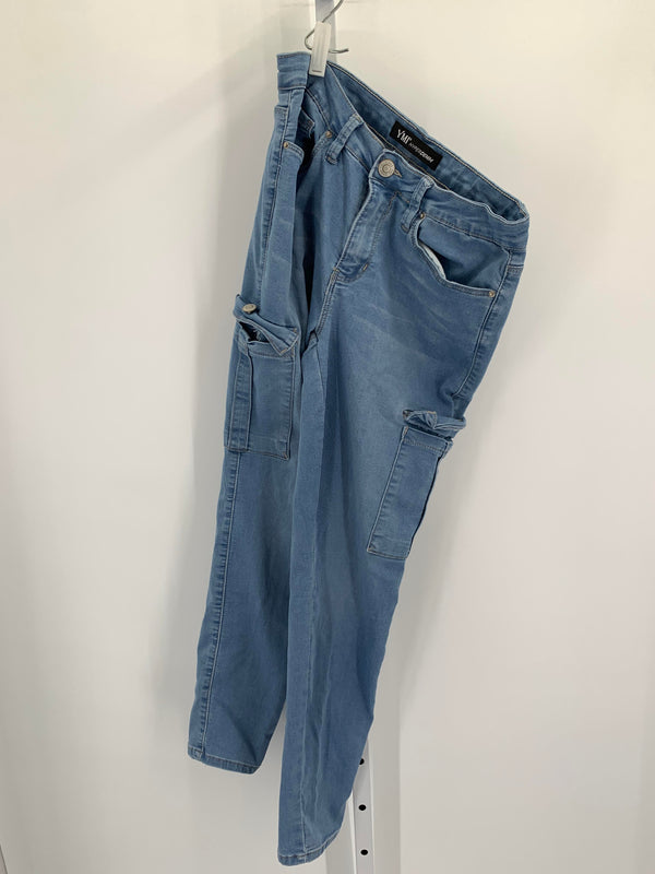 YMI Size Medium Juniors Jeans