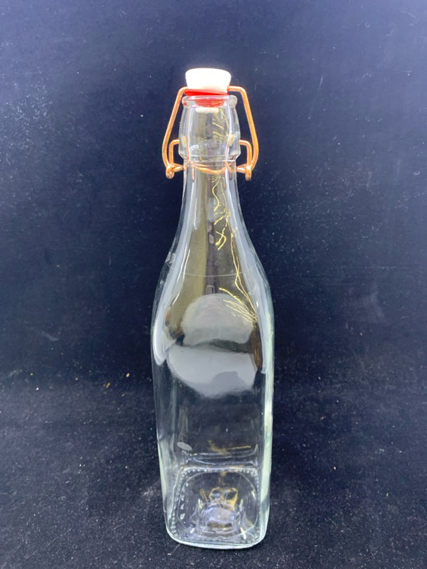 GLASS BOTTLE WITH STOPPER.