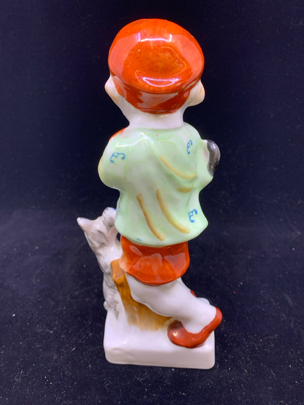 VTG HAND PAINTED GIRL HOLDING UMBRELLA AND DOG STATUE.