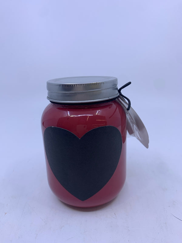 LOVE NOTES RED JAR CANDLE.