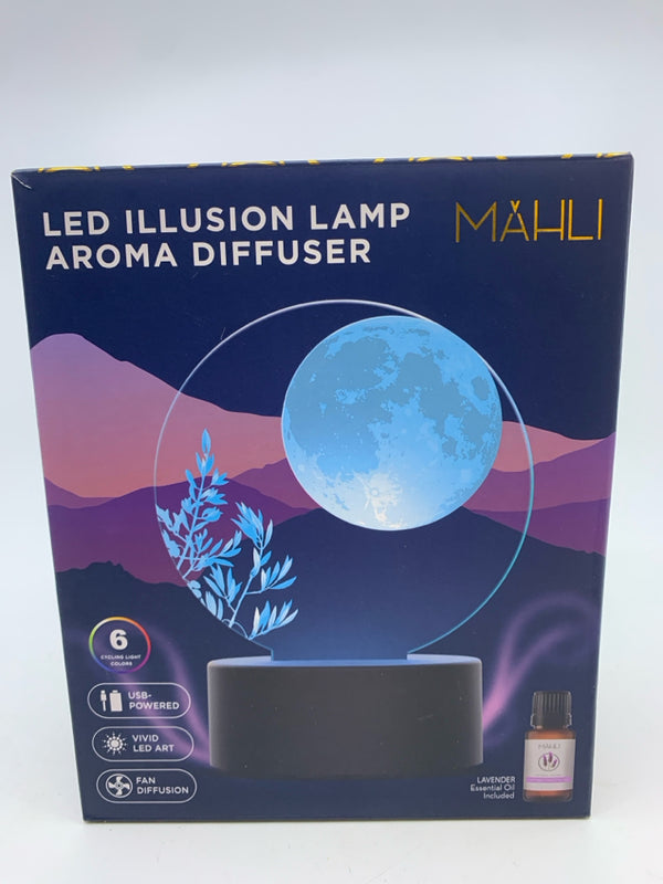 NIB LED ILLUSION LAMP AROMA DIFFUSER.