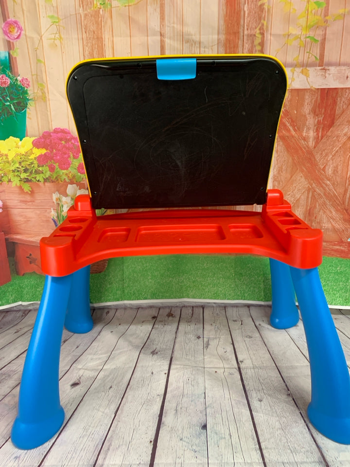 VTech Touch and Learn Activity Desk Deluxe *missing chair*