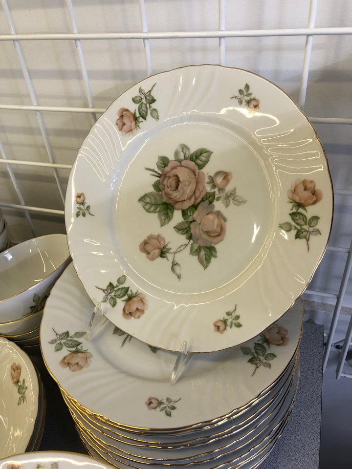 SVC FOR 9+ PINK ROSE BAVARIA US AIR FORCE CHINA SET.
