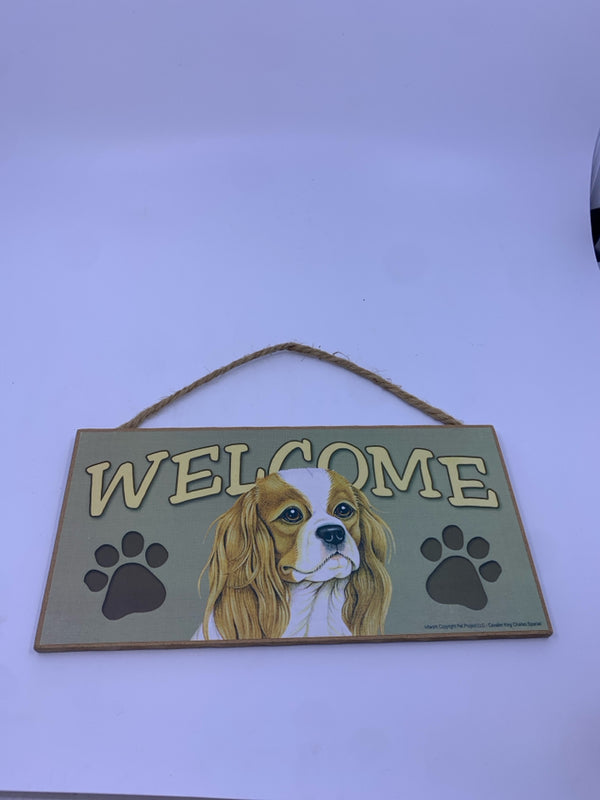 WELCOME CHARLES SPANIEL SIGN WALL HANGING.