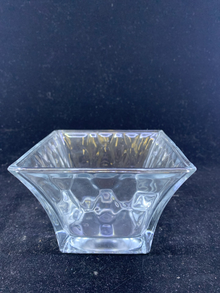 CLEAR FLARED TOP SQUARE CANDLE HOLDER.