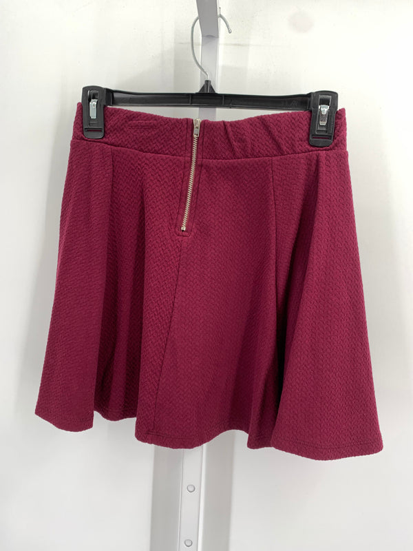 Divided Size Small Juniors Skirt