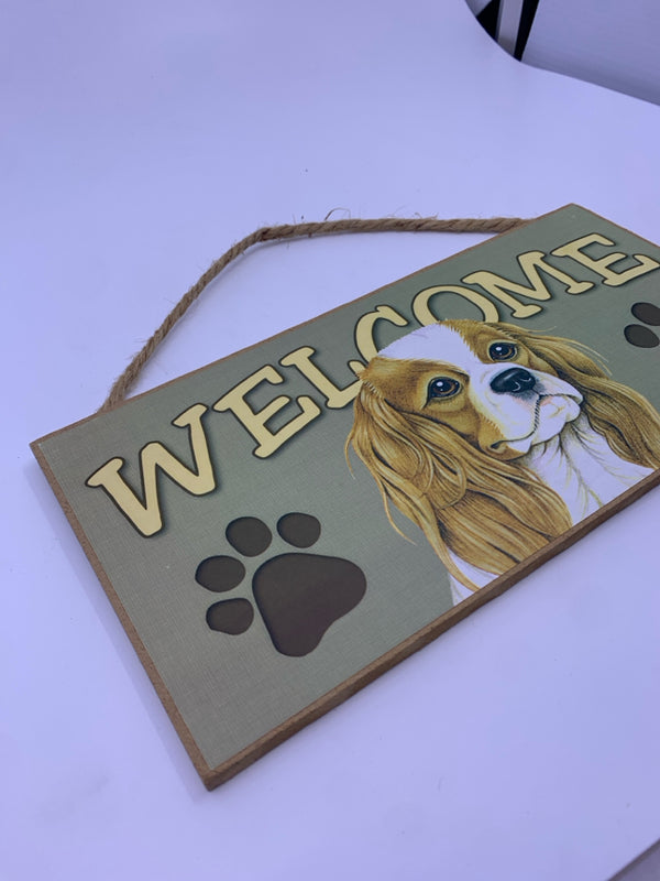 WELCOME CHARLES SPANIEL SIGN WALL HANGING.