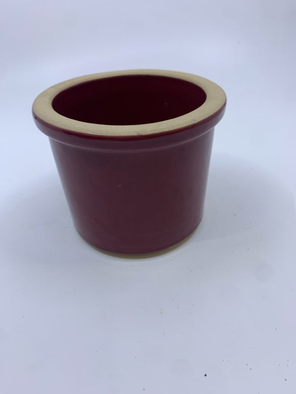 RED POTTERY CROCK.
