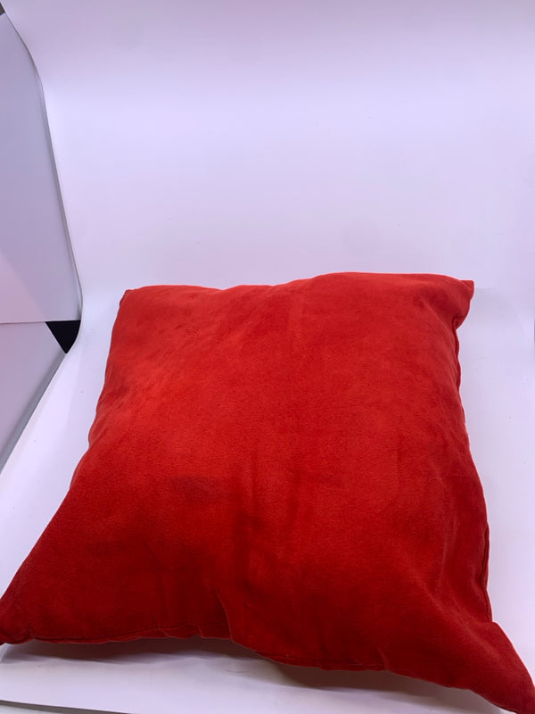 RED SQUARE ACCENT PILLOW.